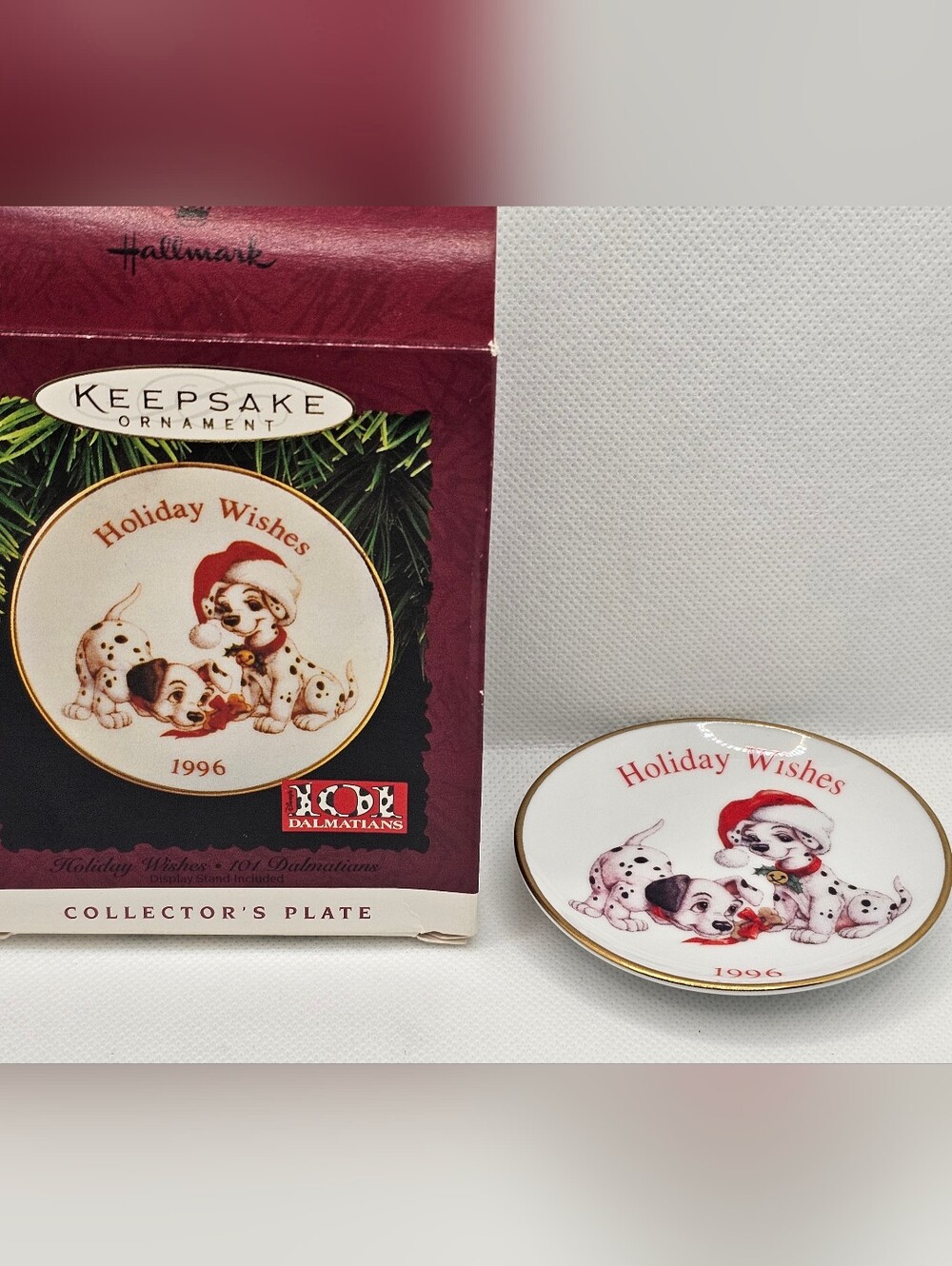 New Hallmark ornament Holiday Wishes 101 Dalmation 1996 Plate dog cartoon Disney